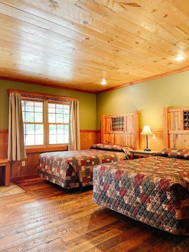 Hotel Cranberry Inn