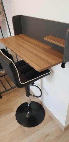 Apartamento Mezzo, Studio Climatis� Hyper-centre De Niort