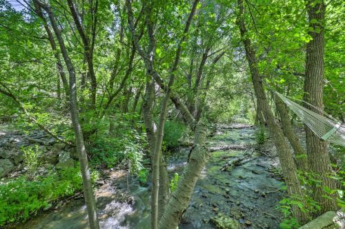 Provo Cabin With Mountain Views, Babbling Creek