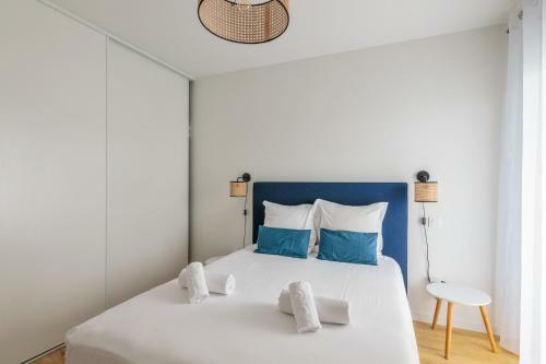 Very Nice Apartment With Balcony And Parking Space - Le Rochelle - Welkeys