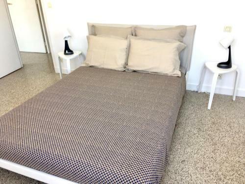 Apartamento Dans Une Maison, Appartement Ind�pendant Et Jardin