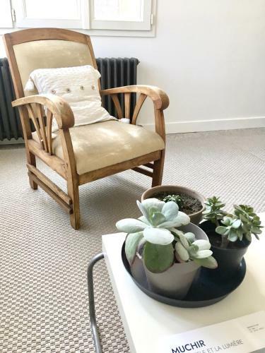 Apartamento Dans Une Maison, Appartement Ind�pendant Et Jardin