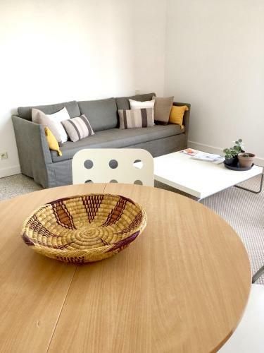 Apartamento Dans Une Maison, Appartement Ind�pendant Et Jardin