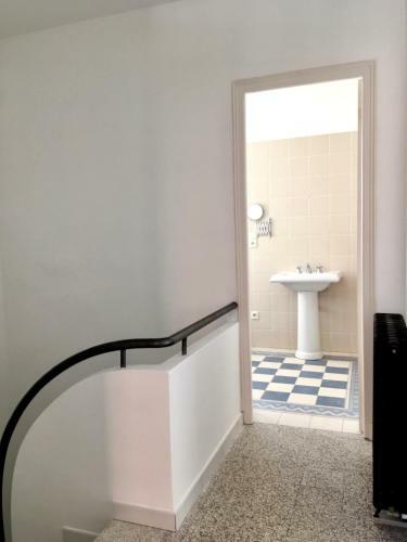 Apartamento Dans Une Maison, Appartement Ind�pendant Et Jardin