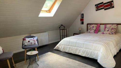 Petit Chalet Individuel Dans Un �crin De Verdure