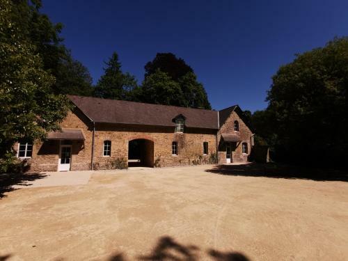 Hostal Ch�teau De Launay Guen