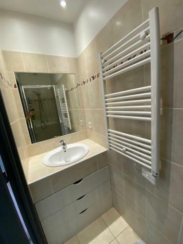 Villa Maison Dans Jolie Copropriet�