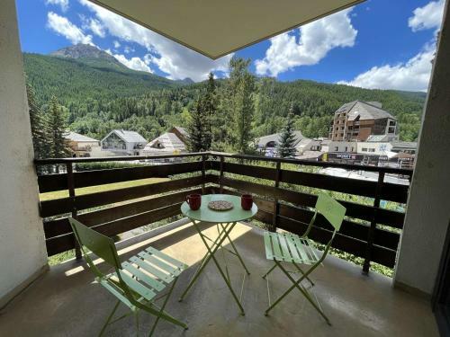 Apartamento Studio Saint-chaffrey , 1 Pi�ce, 4 Personnes - Fr-1-330e-126