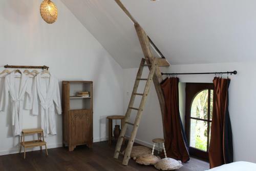 Hostal Le Domaine Du Petit Tertre - Spa En Exterieur