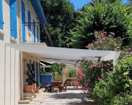 Bed & Breakfast La Maison Des Eaux