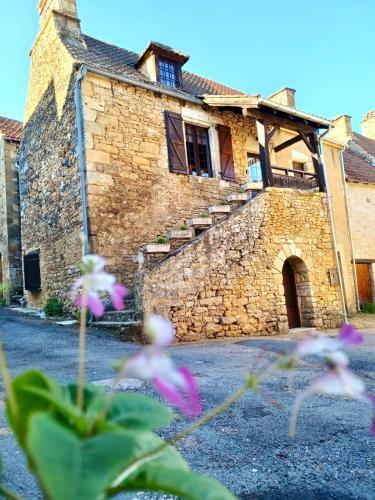 La Pomponnaise, Maison Authentique Au Sud De Sarlat