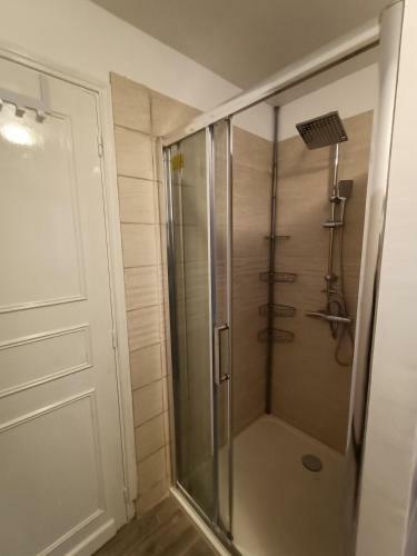 Maison T2 � 6 Minutes � Pied Du Centre De Sarlat