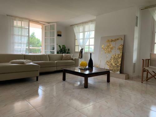 La Villa Pura Vida