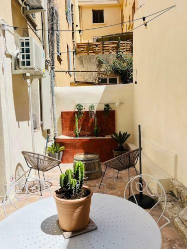 Apartamento Studio D'exception Mourillon Clim & Plage � Pied
