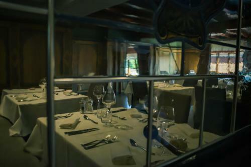 Logis Hotel Spa Et Restaurant Au Chasseur