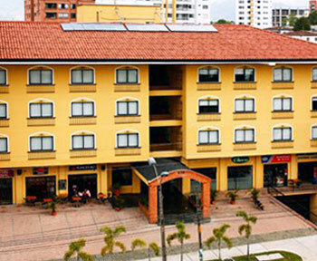 Hotel Pinares Plaza