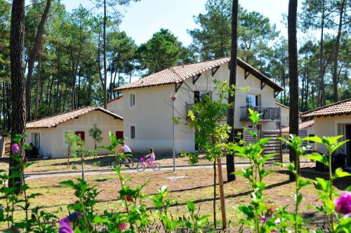 Aparthotel Les Demeures Du Lac