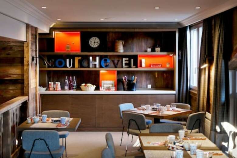 Hotel H�tel Des Trois Vall�es
