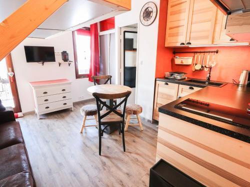 Apartamento Studio Tignes, 1 Pi�ce, 2 Personnes - Fr-1-502-439