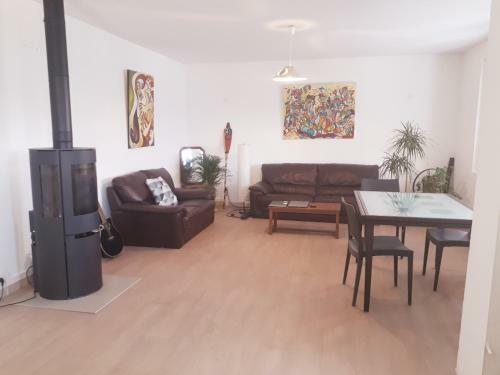 Maison Avec Jardin - Proche Centre Ville