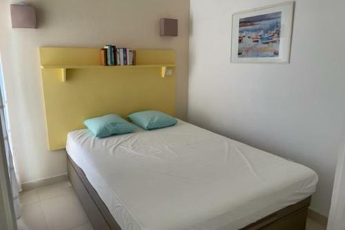 Apartamento 36 M With Terraceswimming Pool And Sea View