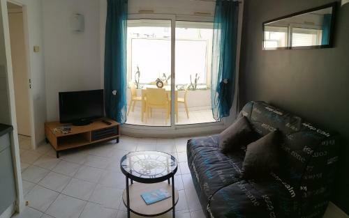 Apartamento Appartement Bord De Mer 2 Pi�ces � Golfe Juan