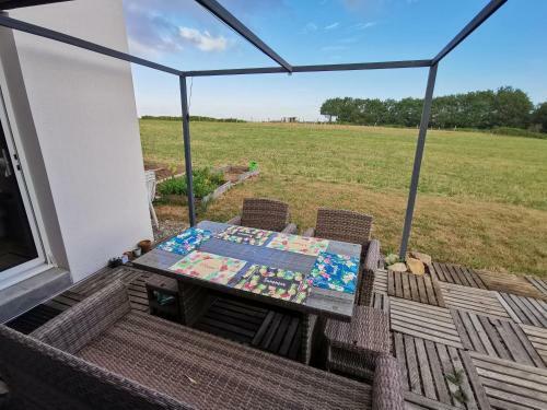 Maison Entre Campagne Et Ville