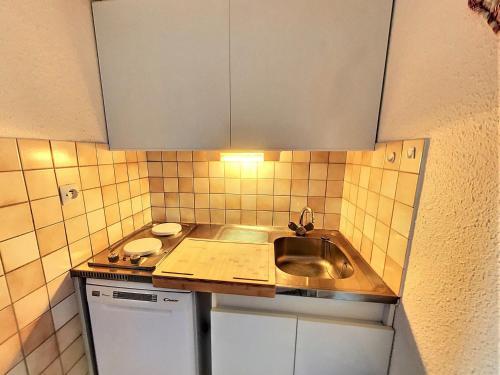 Apartamento Studio Le Corbier, 1 Pi�ce, 4 Personnes - Fr-1-267-215