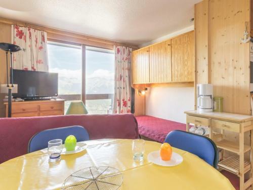 Apartamento Studio Le Corbier, 1 Pi�ce, 4 Personnes - Fr-1-267-186