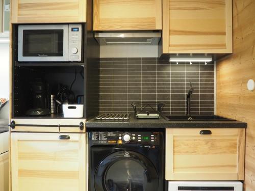 Apartamento Studio Les Menuires, 1 Pi�ce, 3 Personnes - Fr-1-344-1005