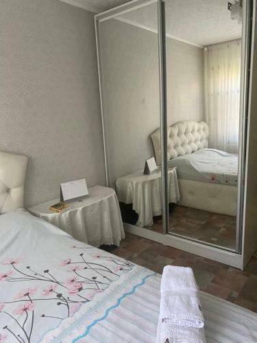 Apartment For Family/ Couple