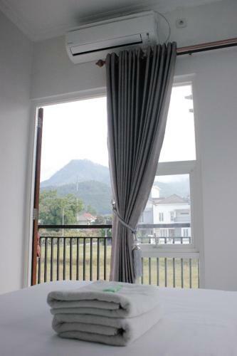 Hostal Panorama Villas Batu F-16