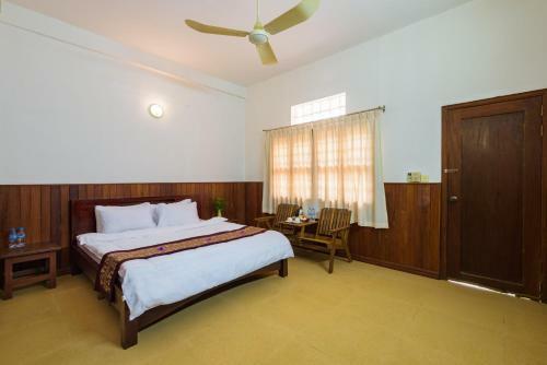 Bed & Breakfast Heng Long Villa