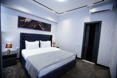 Oqsaroy Hotel