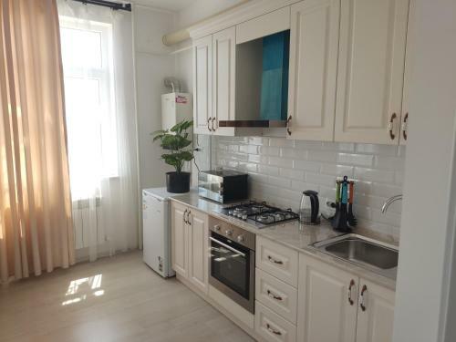 Assalom Apartment 6