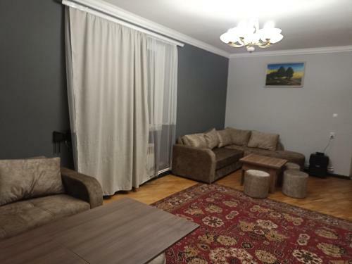 Lounge Inn Guest House
