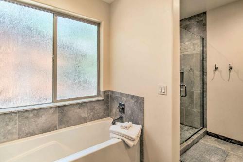 Pinetop Escape With Spacious Yard And Fire Pits!
