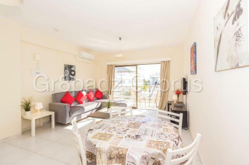 Gr8padz Apartment Diana