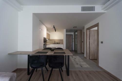 D&s Sky Apartments