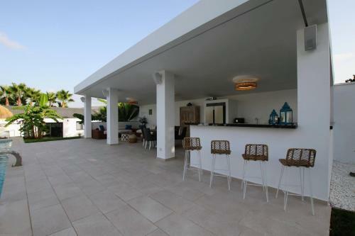 Tess Villa Le Clos Fleury