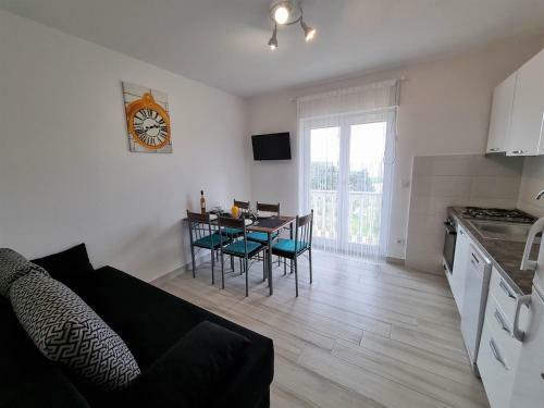 Hostal Apartment House Kastelan