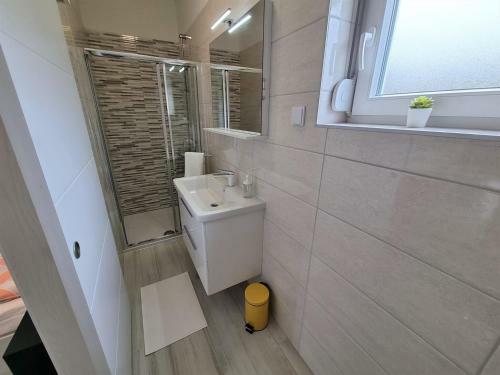 Hostal Apartment House Kastelan