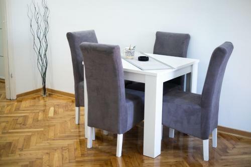 Apartman Jankovi?