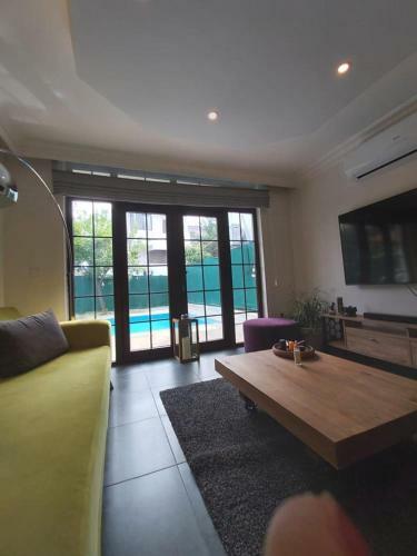 Havuz Olanag? Sunan Rahat M�stakil Villa