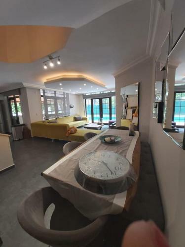 Havuz Olanag? Sunan Rahat M�stakil Villa
