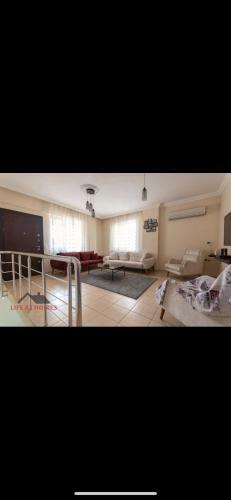 Antalya Lara Yaprak Apartment