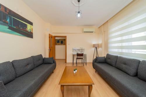 Apartamento Cozy Flat With Balcony 10 Min To Konyaalti Beach