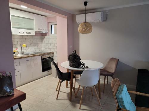 Apartamento Ku?a Familija