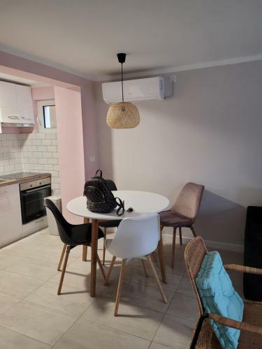 Apartamento Ku?a Familija