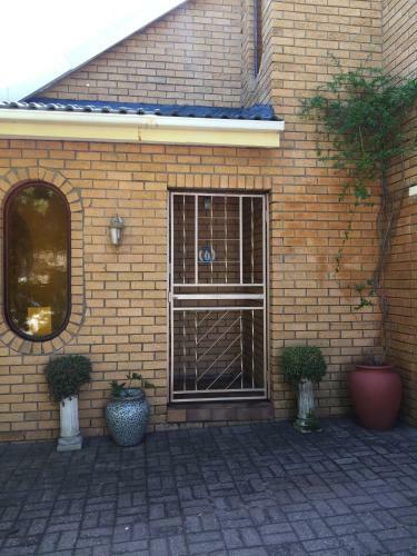 Island View Self Catering Apartment